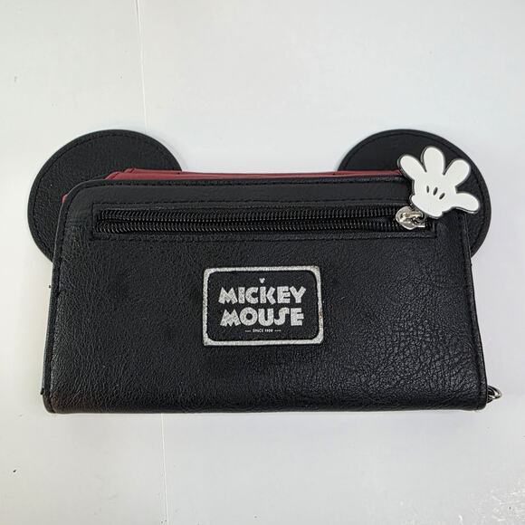 Disney Mickey Mouse 3D Wallet Wristlet Cell Phone Credit Cards Money Hand Zip - Picture 4 of 13